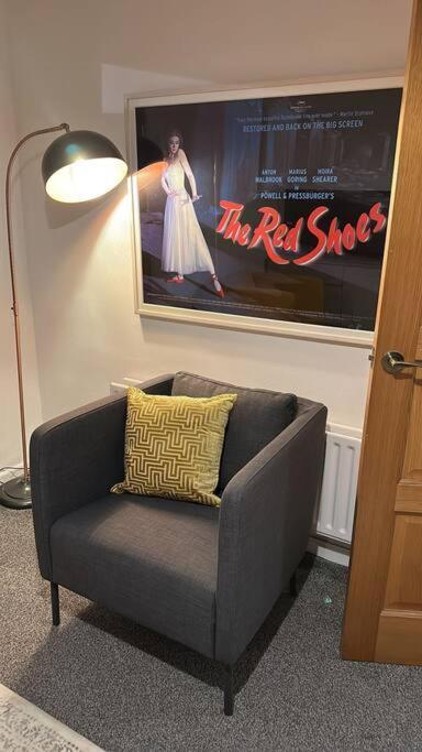 Revamped Holywood Town Centre House Apartment Luaran gambar